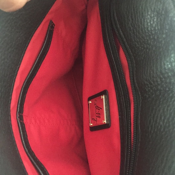 Milly black patent leather bag..New like condition - Picture 6 of 13